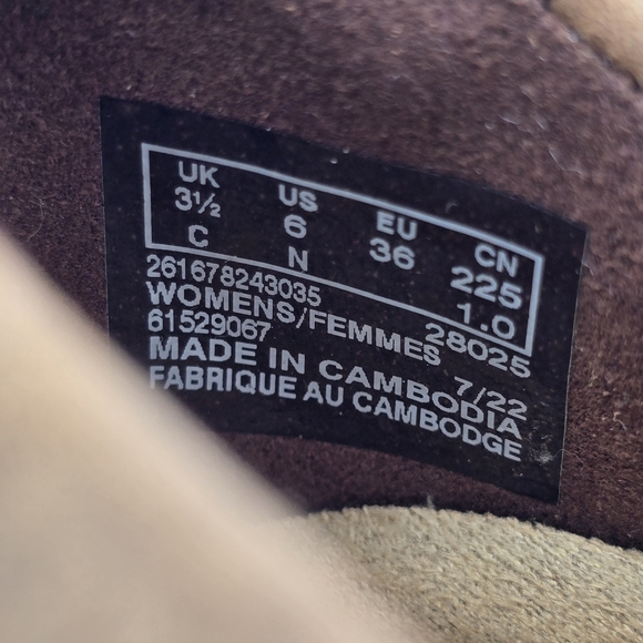 6N - NARROW - Clarks Roseville Sky Women's Slip-Ons, Mahogany Leather, Like New! - Picture 9 of 16